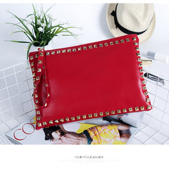 Women Clutch Handbag PU Leather Clutch Bag Rivets Brand Design Retro Lady Envelop Bag 32x22xcm Mssza
