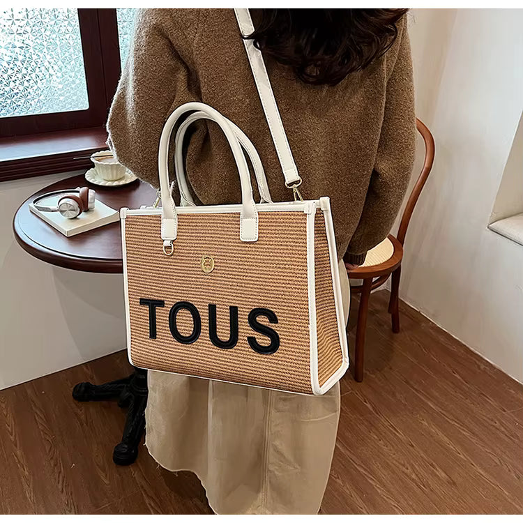 Fashionable Messenger Bag Crossbody Handbag Commuter Tote Mssza