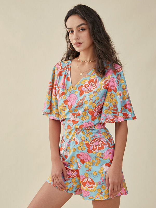 Flower Print Knotted Butterfly Sleeve Cross Front V-neck Romper Mssza