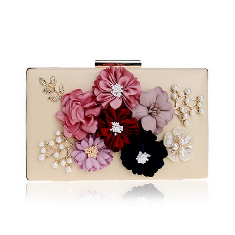 Flowers Pattern Evening Clutches Mssza