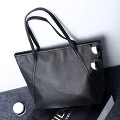 Generously Sized Tote Handbag â€?Angled Topstitching Mssza