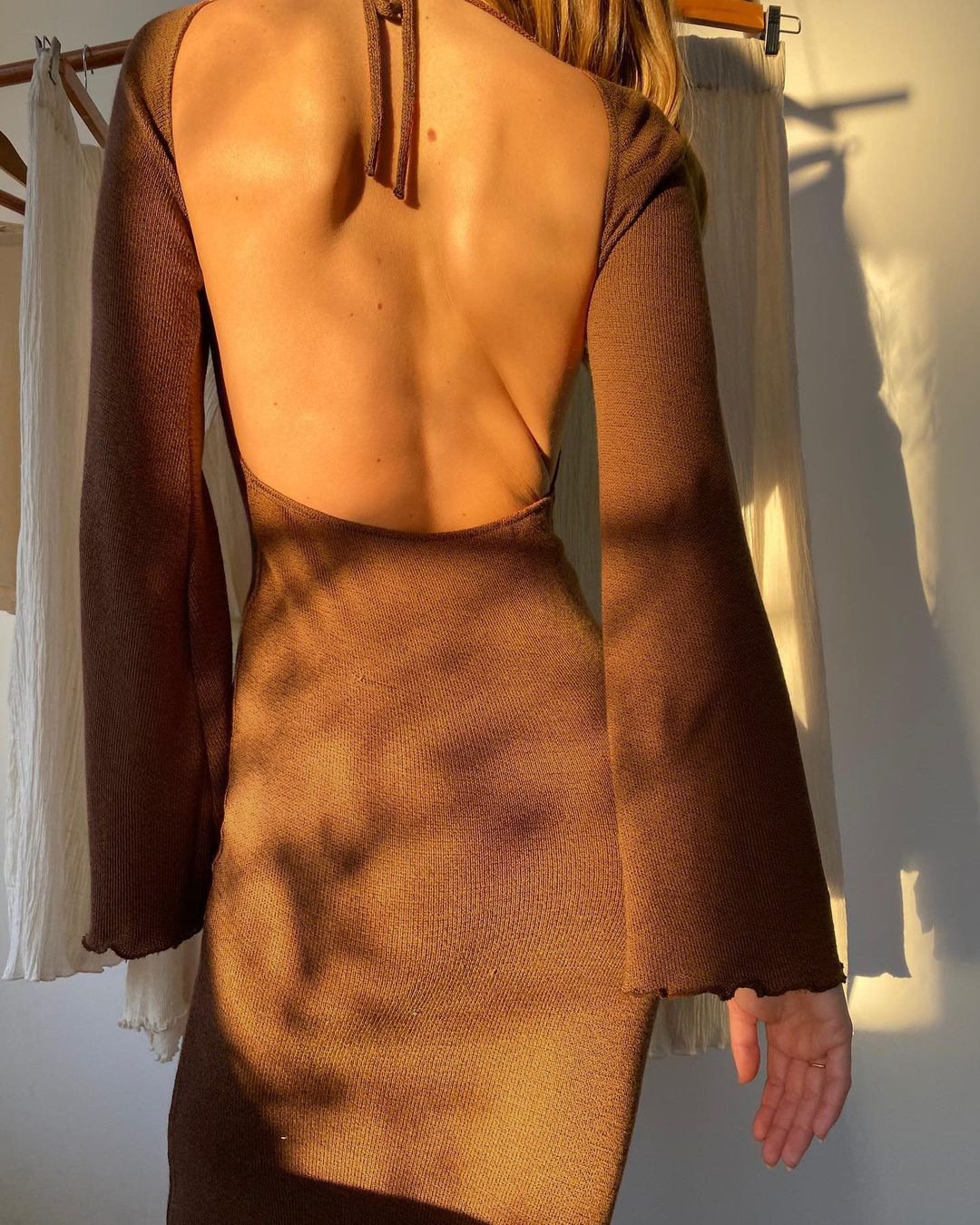 solid knitted open back flared long sleeve maxi dress Mssaz Desses
