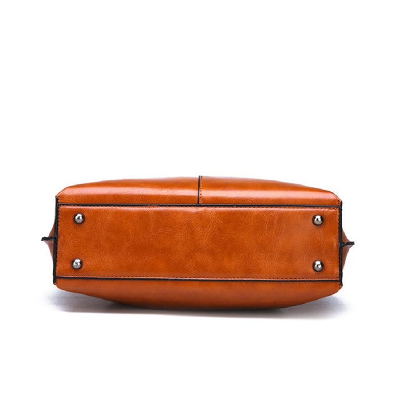 Large Capacity  Luxury Oil Wax Leather Handbags Mssza