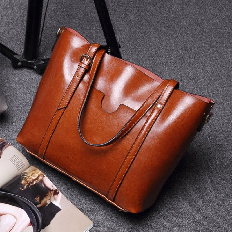 Leather handbags comfortable in front of the Women's oil pocket Cross body bag Mssza