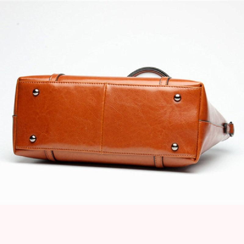 Leather handbags comfortable in front of the Women's oil pocket Cross body bag Mssza