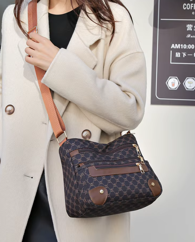 Leisure High Capacity Soft Leather Cell Phone Pocket Messenger Bag Mssza