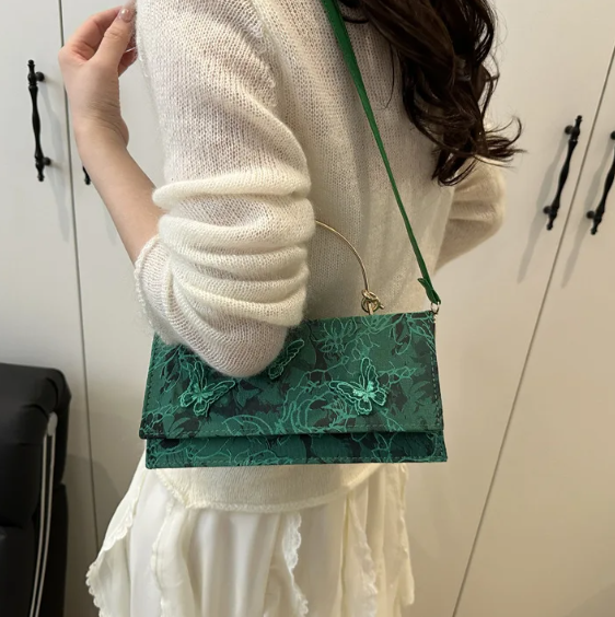 Luxury Brand  Butterfly Embroidery Baguette Messenger Shoulder Crossbody Bags Mssza