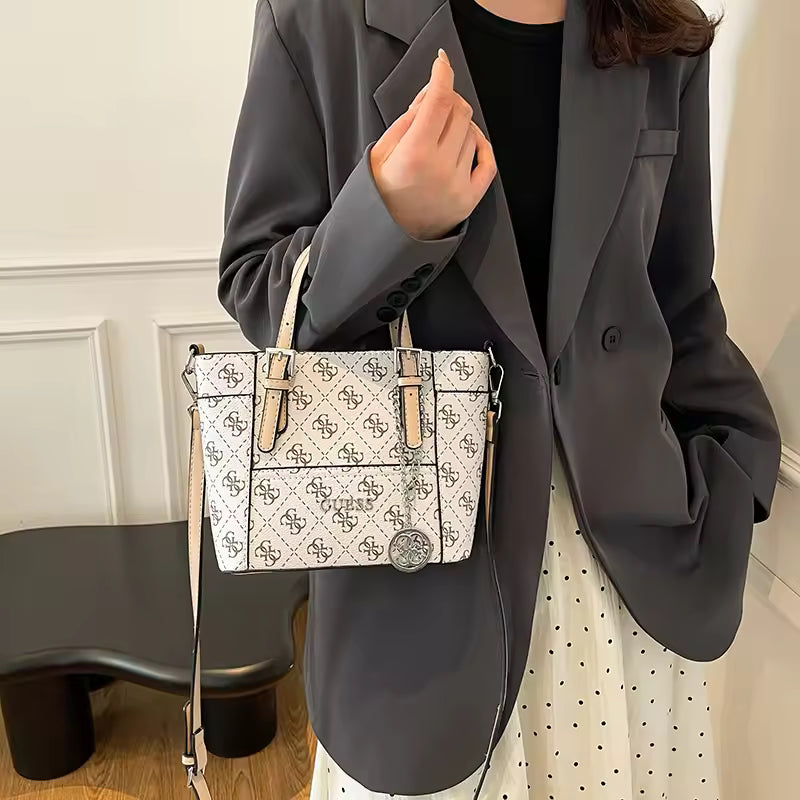 Luxury Chic Leather Crossbody Bag Buckle Strap Handbag Mssza