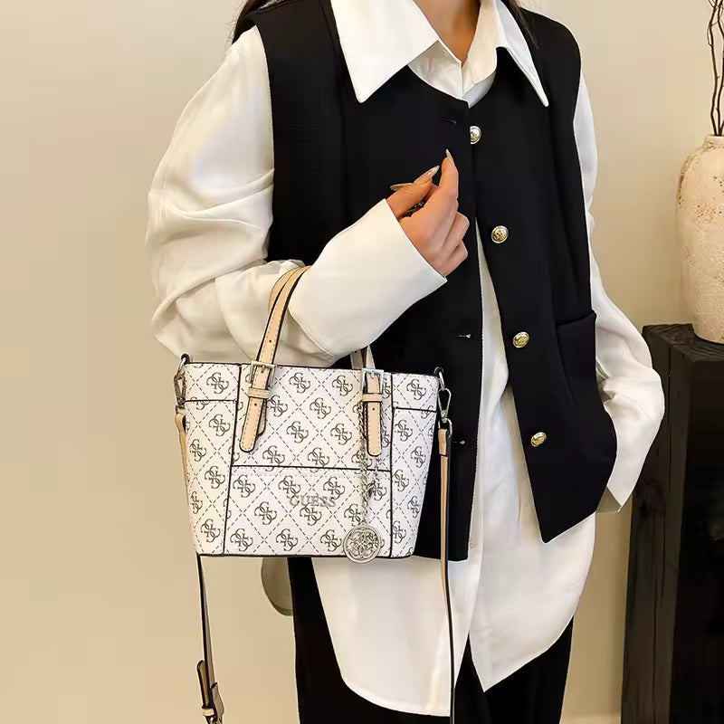 Luxury Chic Leather Crossbody Bag Buckle Strap Handbag Mssza