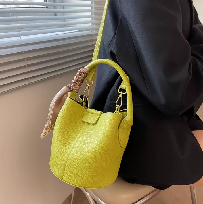 Luxury Design Solid Hasp Bucket PU Leather Crossbody Bags Mssza