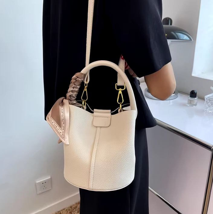 Luxury Design Solid Hasp Bucket PU Leather Crossbody Bags Mssza