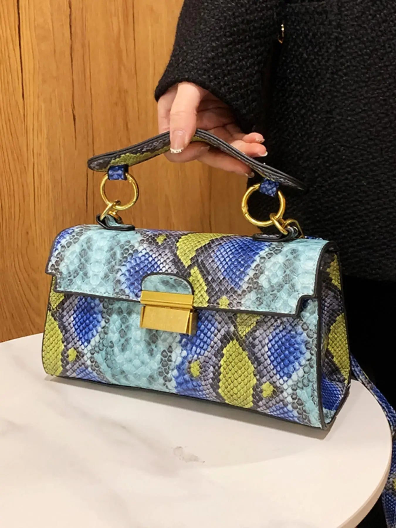 Luxury Fashionable High-End Texture Light Snake Print Niche Design Versatile Handhold Shoulder Crossbody Bag Mssza