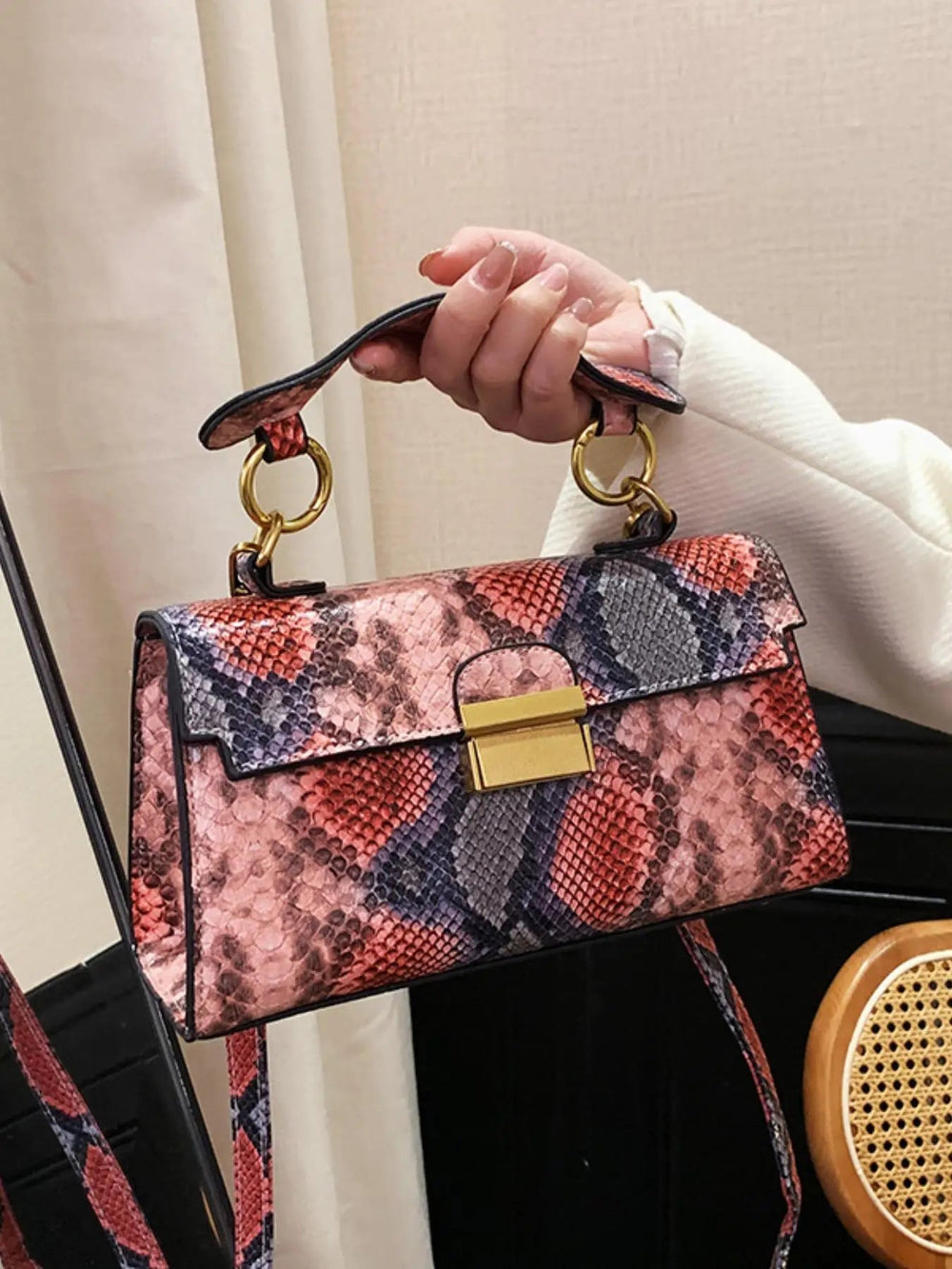 Luxury Fashionable High-End Texture Light Snake Print Niche Design Versatile Handhold Shoulder Crossbody Bag Mssza