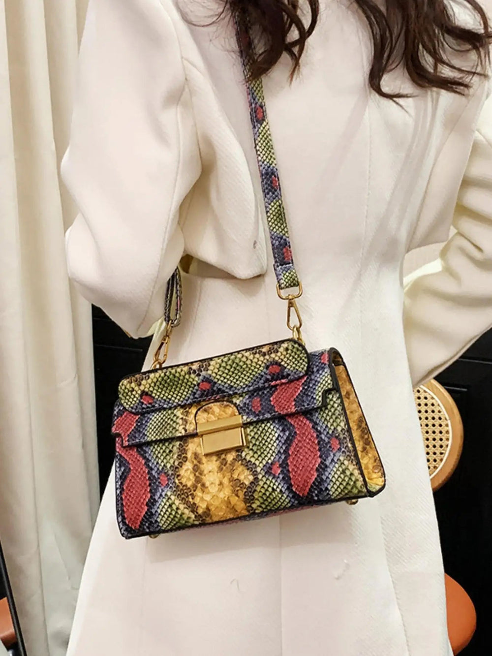Luxury Fashionable High-End Texture Light Snake Print Niche Design Versatile Handhold Shoulder Crossbody Bag Mssza