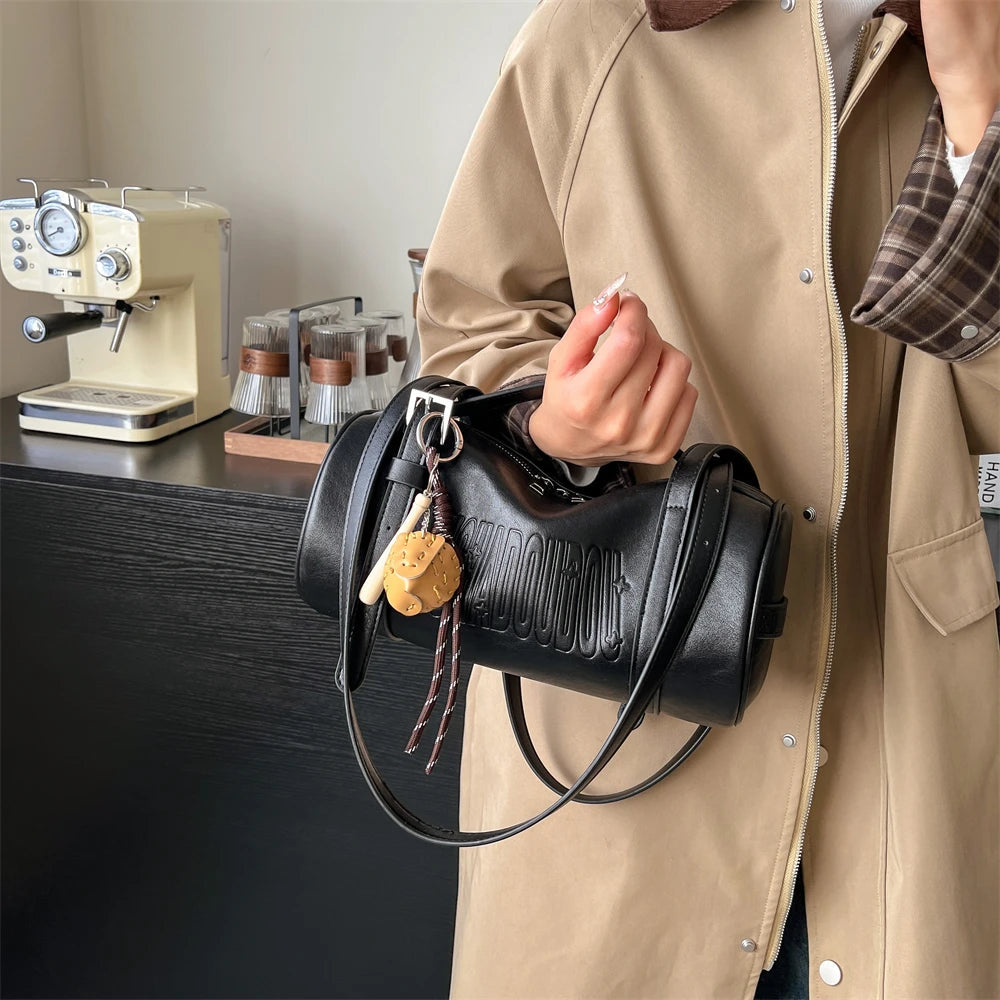 Luxury Latest Designer Multifunctional Cylinder Shaped Cross Body With Pendant Shoulder Bags Mssza