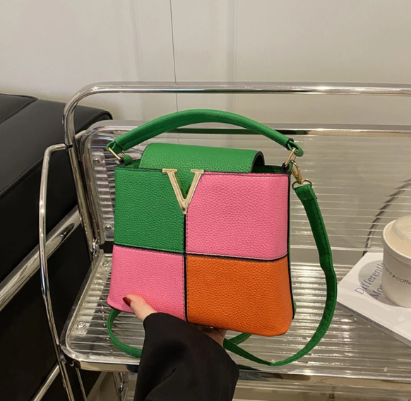 Luxury Light Contrast Color High-end Bucket Simple Stitching Commuter Shoulder Messenger Handbag Mssza