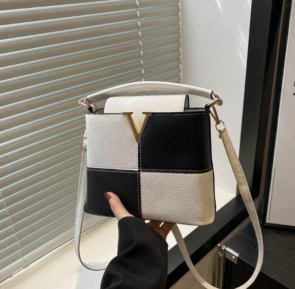 Luxury Light Contrast Color High-end Bucket Simple Stitching Commuter Shoulder Messenger Handbag Mssza