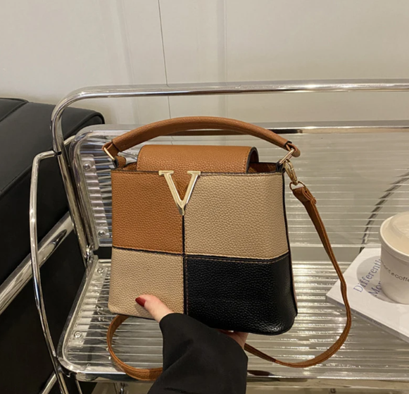 Luxury Light Contrast Color High-end Bucket Simple Stitching Commuter Shoulder Messenger Handbag Mssza