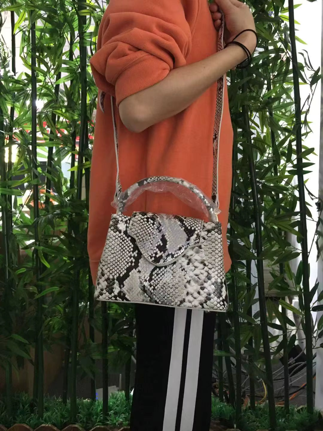 Luxury Ostrich Leather Pouch Snake Tote Versatile Handbag Mssza
