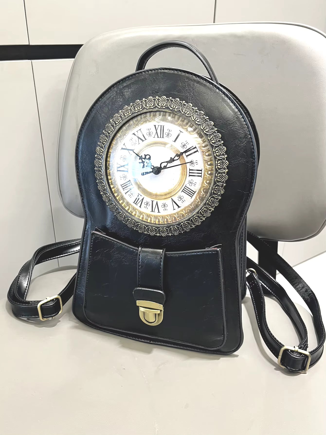 Luxury Solid Clock Pattern Travel Outdoor Designer Backpack Mssza