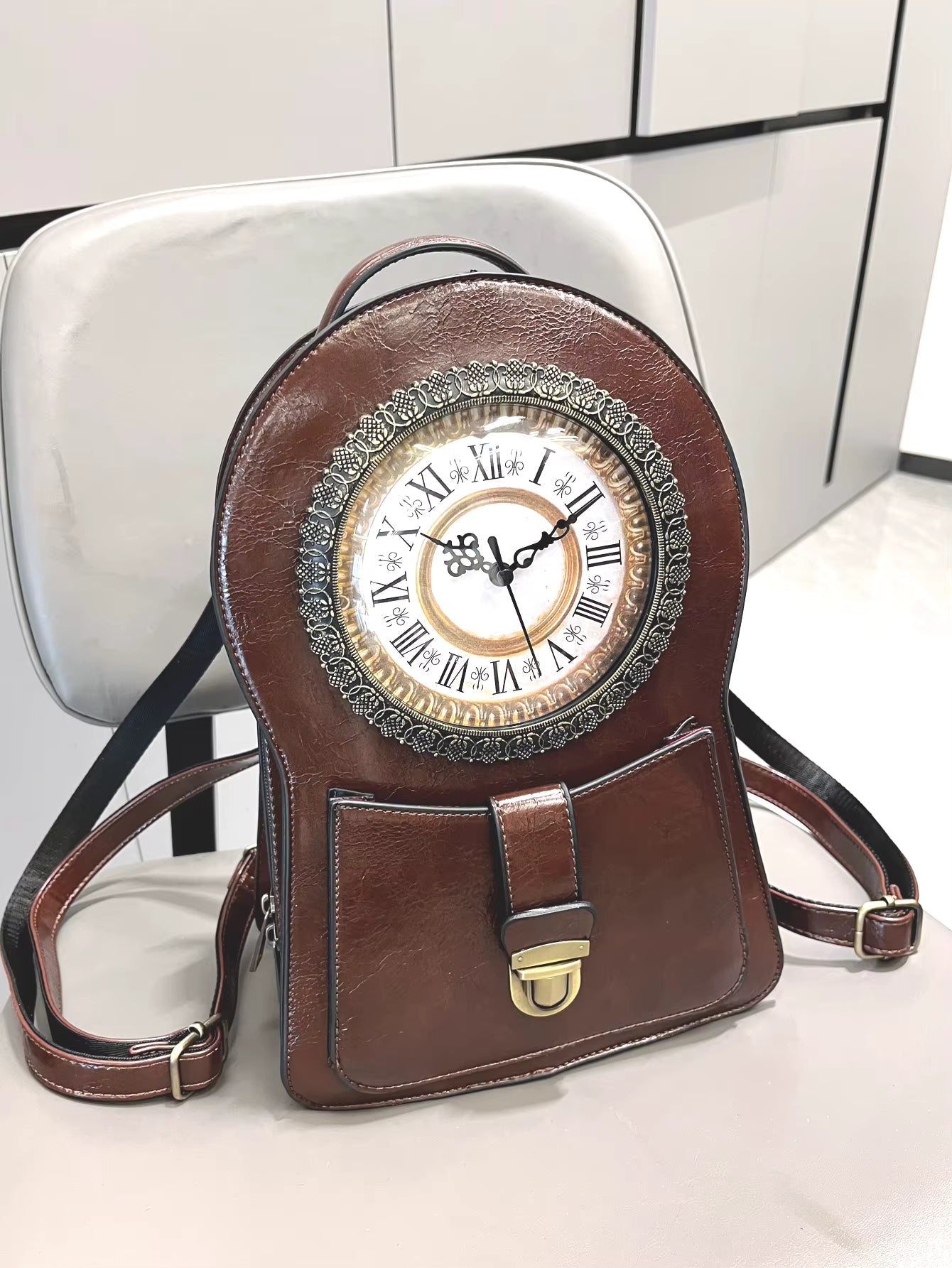 Luxury Solid Clock Pattern Travel Outdoor Designer Backpack Mssza