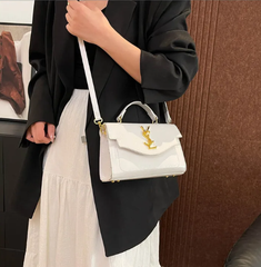 Luxury Textured Shoulder Purse with Detachable Chain Strap, Convertible Underarm Clutch Structured Envelope Crossbody Bag Mssza
