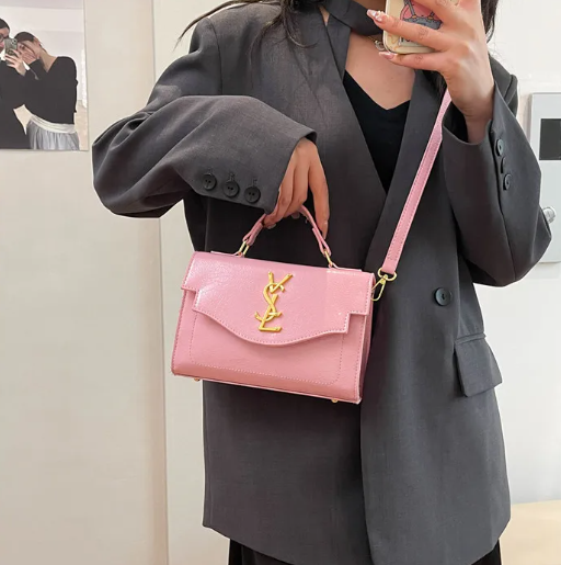 Luxury Textured Shoulder Purse with Detachable Chain Strap, Convertible Underarm Clutch Structured Envelope Crossbody Bag Mssza
