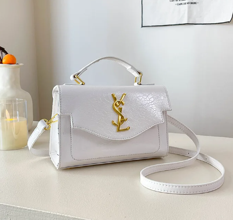 Luxury Textured Shoulder Purse with Detachable Chain Strap, Convertible Underarm Clutch Structured Envelope Crossbody Bag Mssza