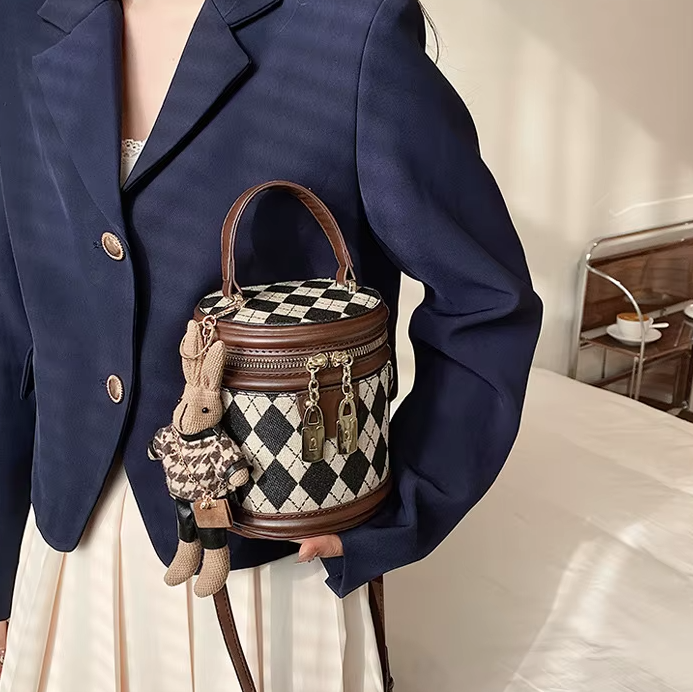 Luxury Zipper Leather Bucket Trend Small Handbags With Dolls Mssza