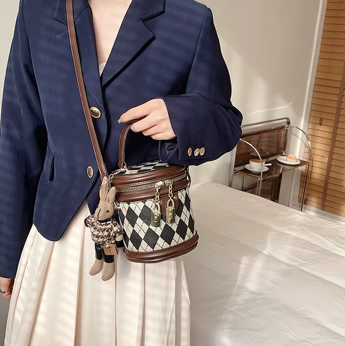 Luxury Zipper Leather Bucket Trend Small Handbags With Dolls Mssza