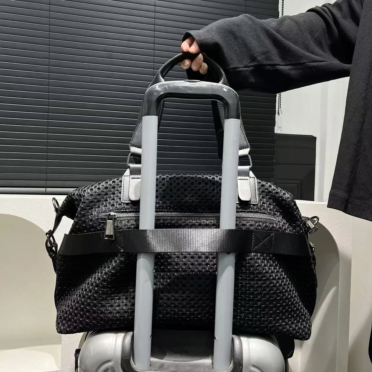 Mesh Nylon Adhesive Large Capacity Splicing Short Distance Travel Casual Handbag Mssza