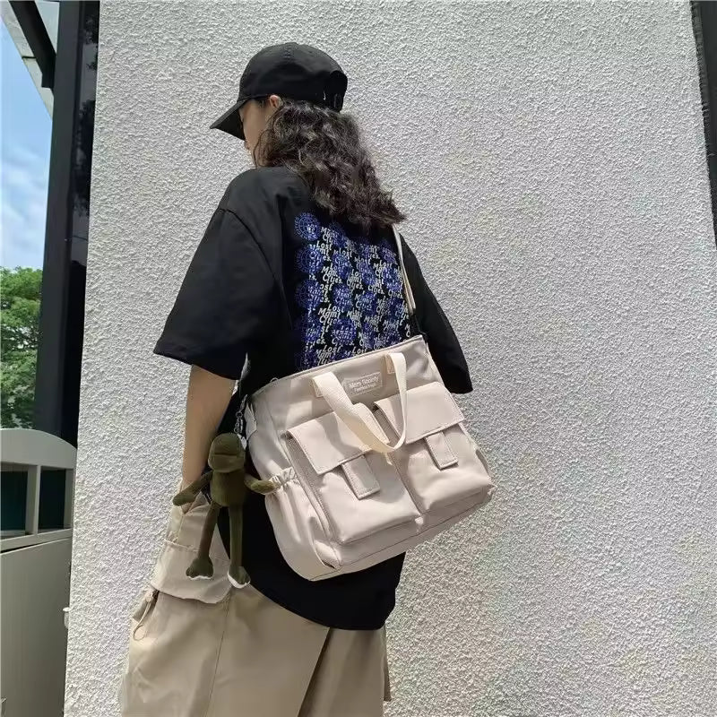 Multi Pocket Nylon Messenger Preppy Canvas Waterproof Shoulder Handbag Mssza