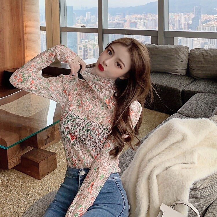 New Retro Floral Lace Slim Long-Sleeved T-shirt Mssza