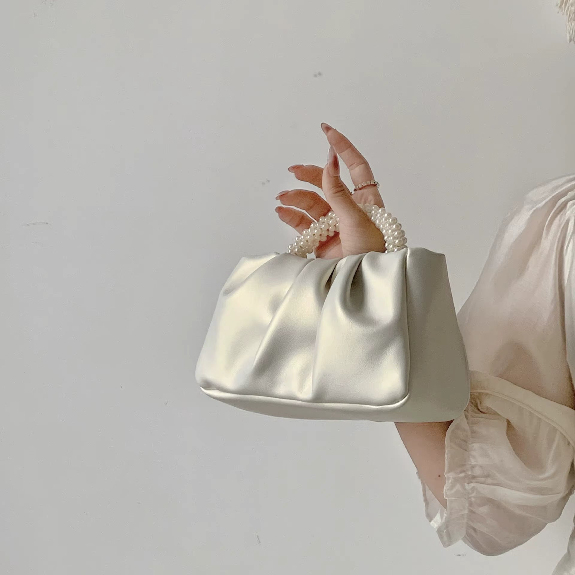 Pearl Handle Square Shoulder Small Messenger Dinner Clutch Purse Mssza