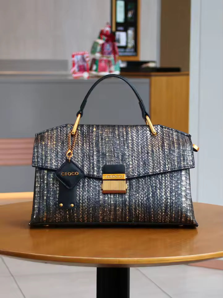 Retro High Grade Lightweight One Shoulder Handbag Mssza