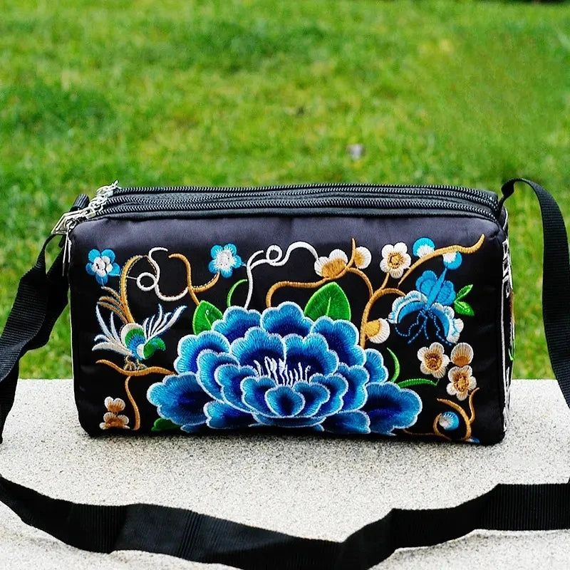 Retro Multi Floral Embroidery Bohemia Ethnic Canvas Small Messenger Shoulder Coin Purse Handbags Bag Mssza