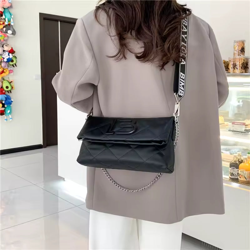 Retro PU Leather Large Capacity Square Simple Chain Shoulder Crossbody Bag Mssza