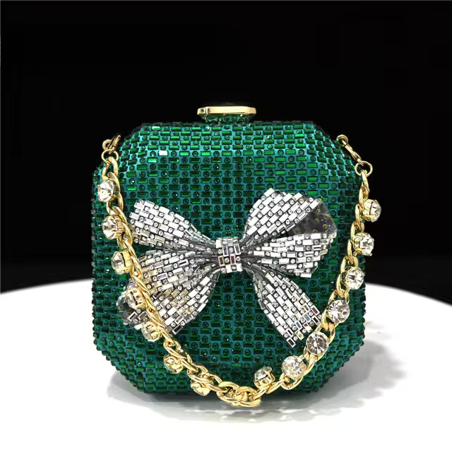Diamond Inlaid Bow Square Box American Style Clutch Mssza