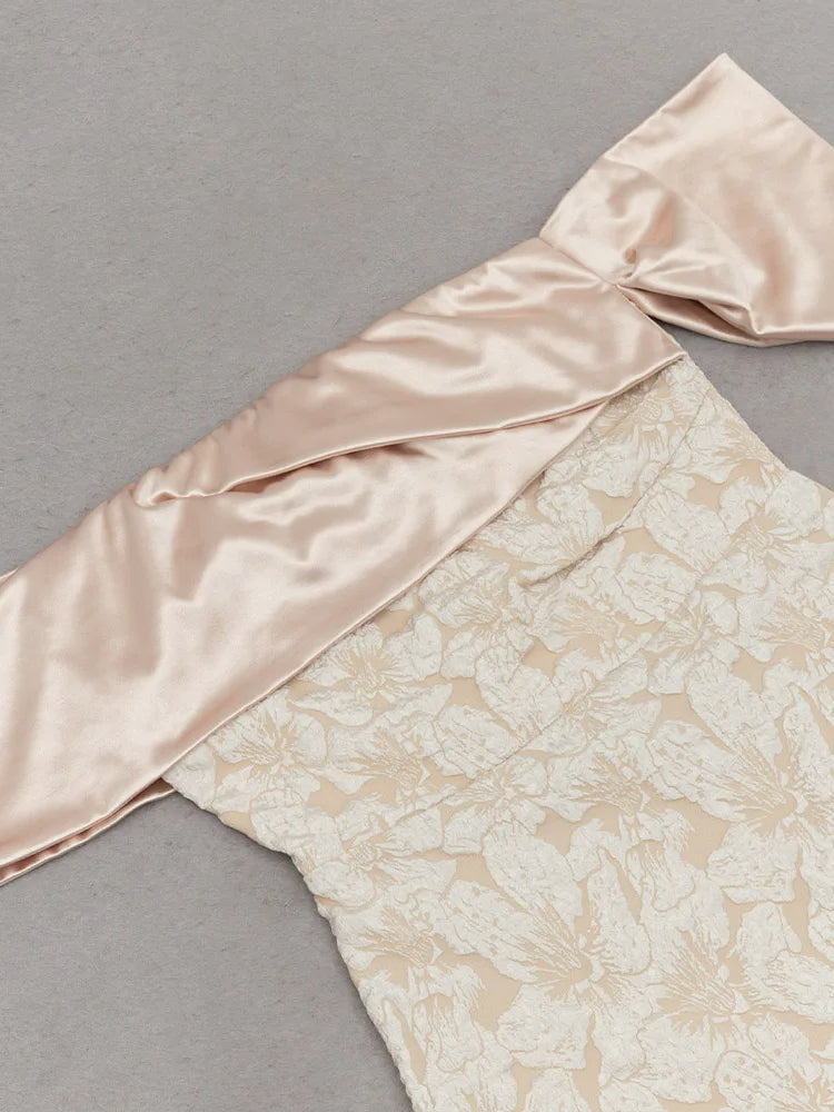 Slash Neck Embossed Flower Beige Dress Mssaz Desses