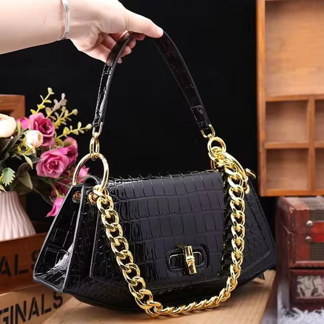Crocodile Pattern Genuine Leather  Shoulder Messenger Bag Mssza