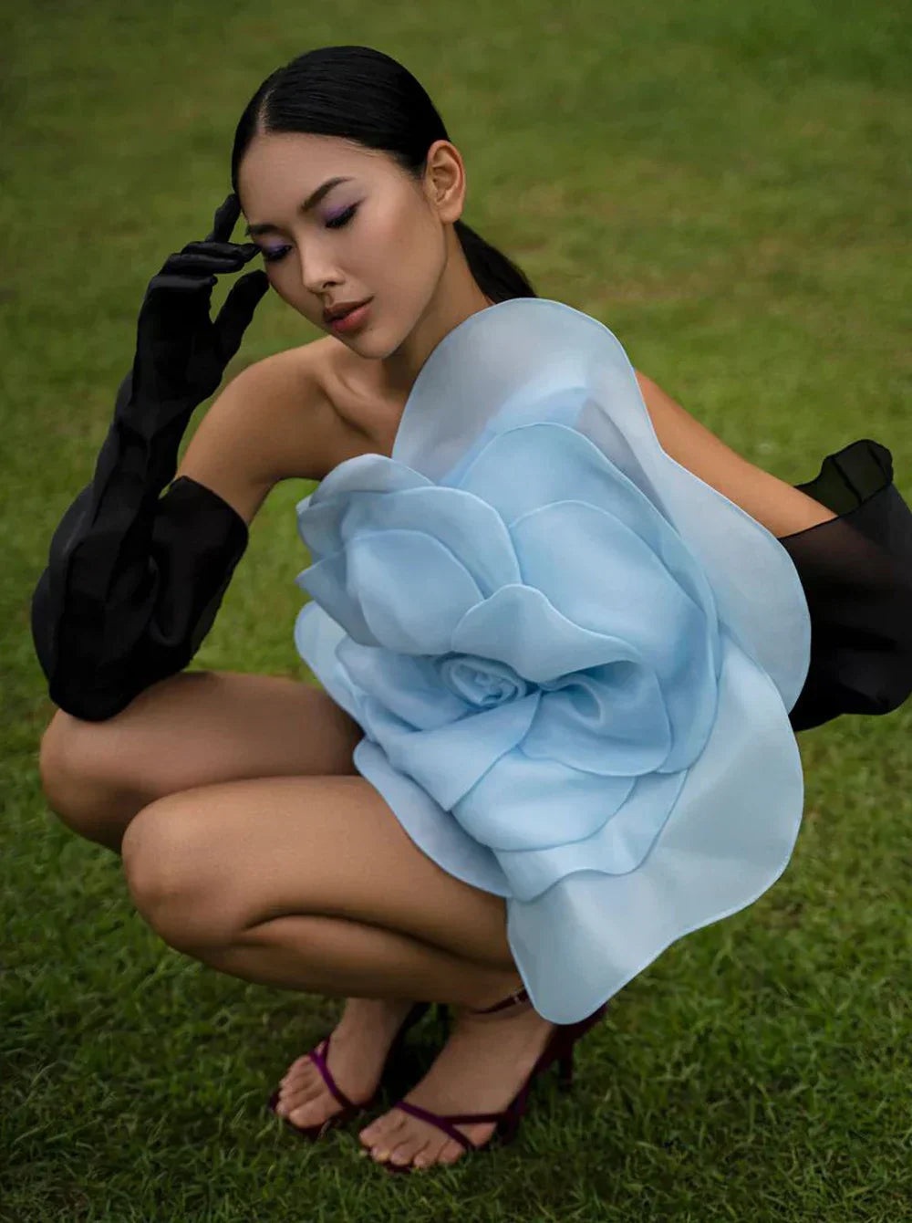 Oblique Shoulder Decorative Flower Solid Mini Dress Mssaz Desses