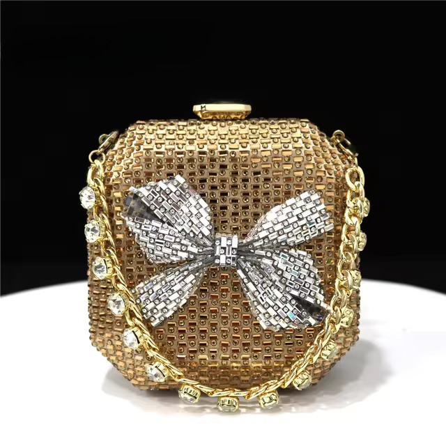 Diamond Inlaid Bow Square Box American Style Clutch Mssza