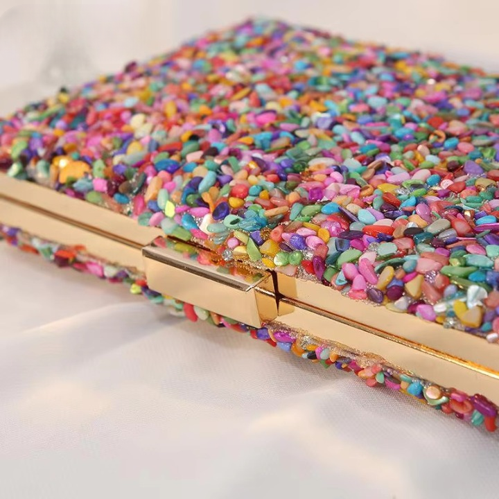 Multi Color Stone Hard Acrylic Metal Chain with Interlocking Clasp Mssza