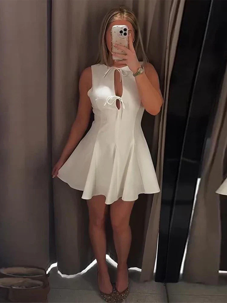 Hollow Out Bow Solid Sleeveless Pleated Dress Mssaz Desses