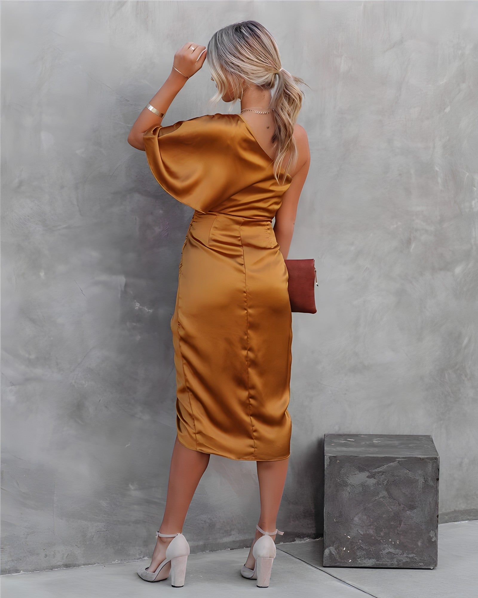 Gaby | Elegant Midi Dress Mssaz Desses