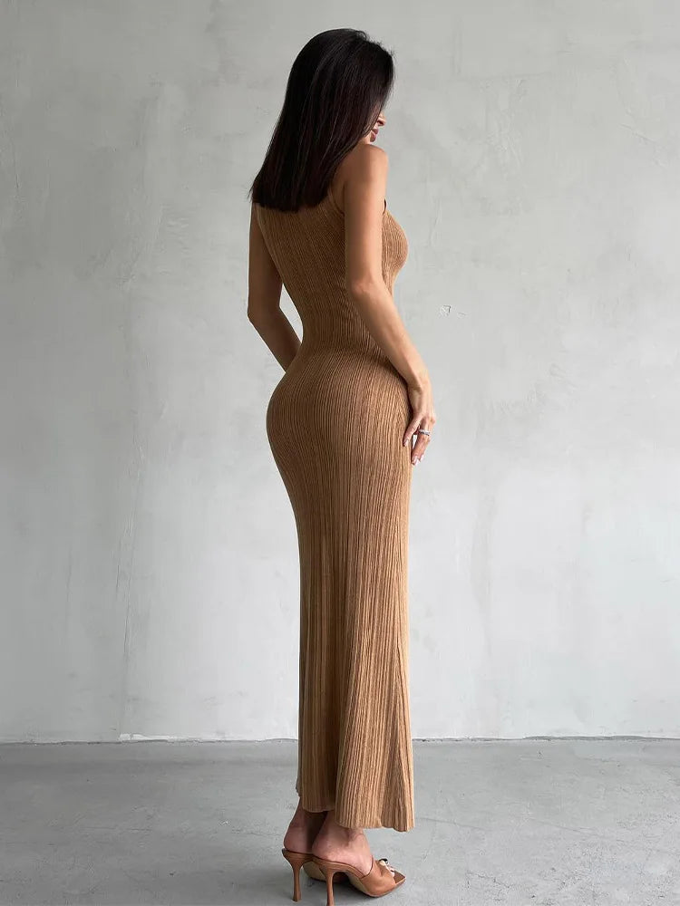 Sleeveless Turtleneck Maxi Dress Mssaz Desses