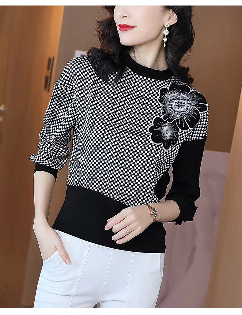 Elegant O-Neck Patchwork Embroidery Screw Thread Loose Casual Long Sleeve Top Mssza