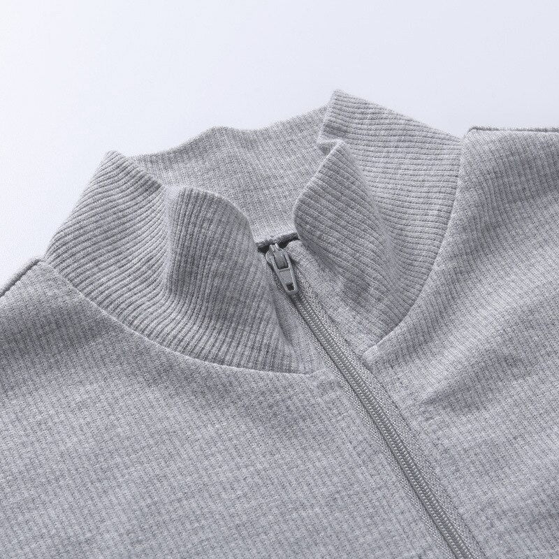 Solid Color V Neck Long Sleeve Zipper Crop Top Mssza