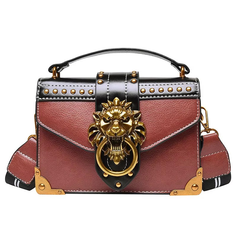 Simple Lion Head Small Square Crossbody Bag Mssza