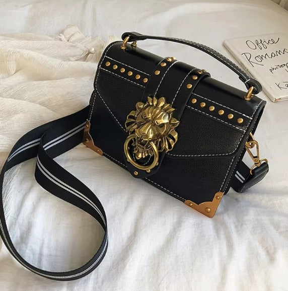 Simple Lion Head Small Square Crossbody Bag Mssza
